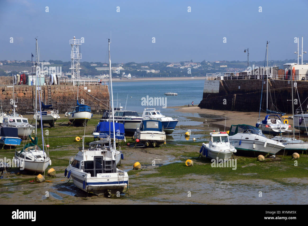 Power boat channel islands hires stock photography and images Alamy