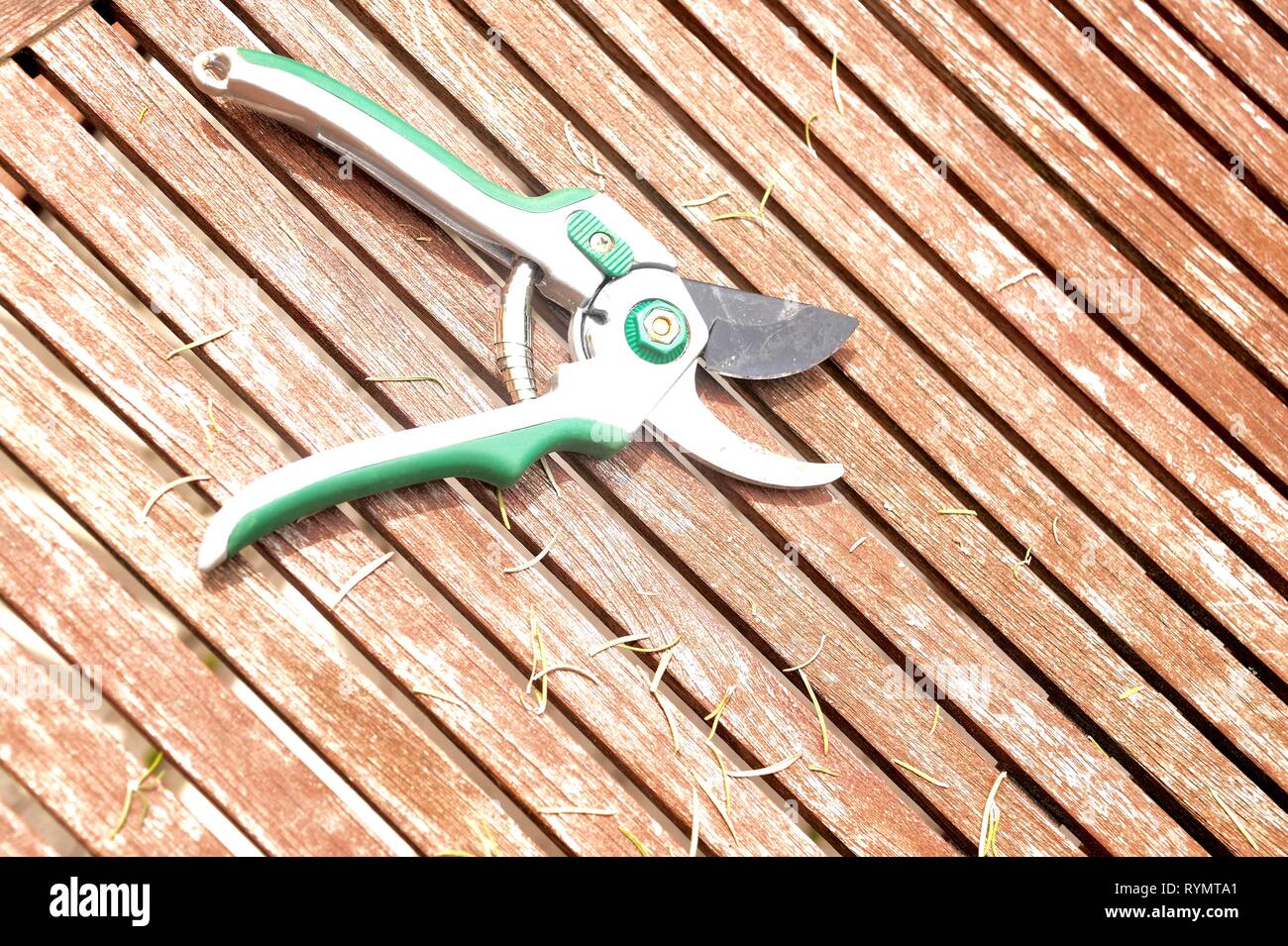 Loppers hires stock photography and images Alamy