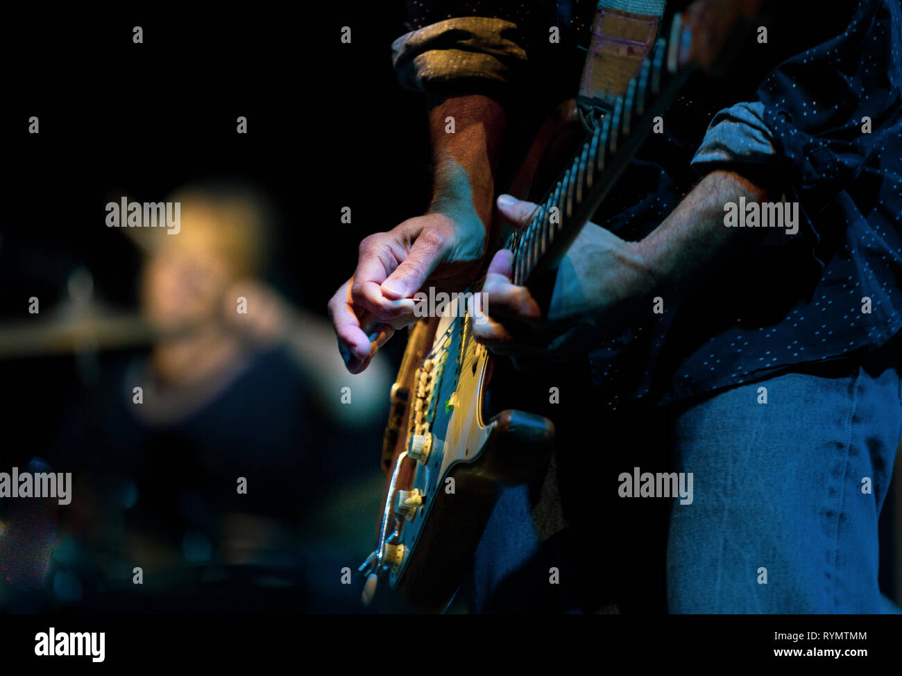 Yo la tengo hires stock photography and images Alamy