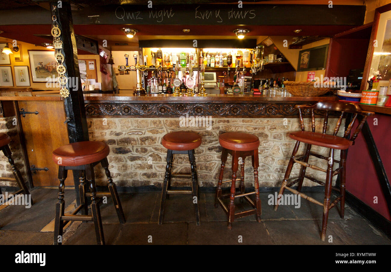 Bar area of village pub the Horse and Jockey, Stanford in the vale
