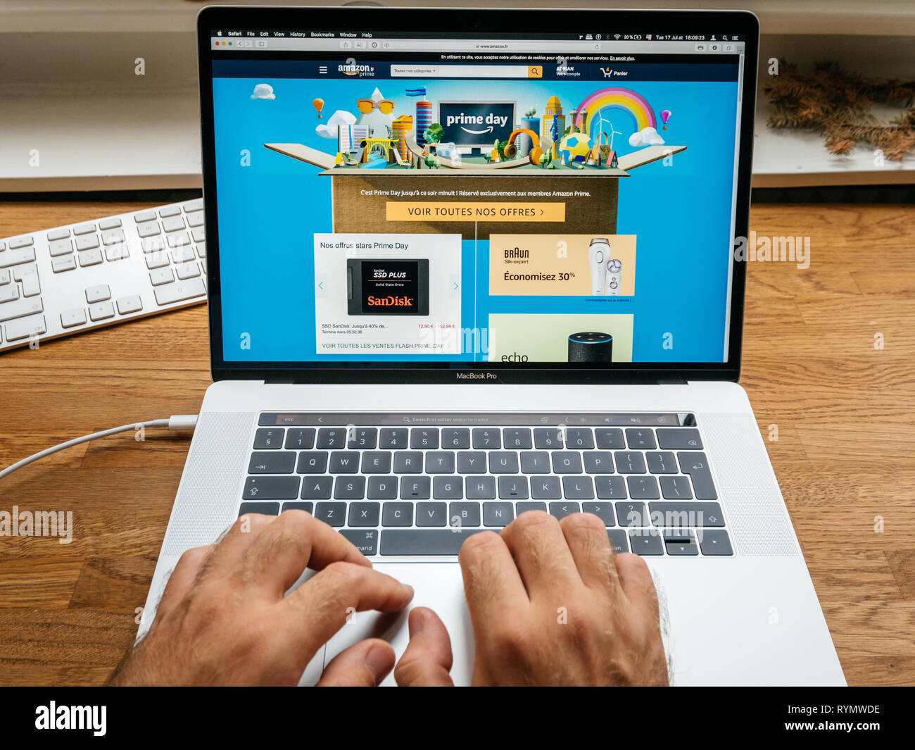 PARIS, FRANCE - JUL 16: Amazon France Prime Day animation shopping on Apple MacBook  Pro 15 laptop with Safari Internet browser open to special deals discounts  - online consumerism shopping Stock Photo - Alamy
