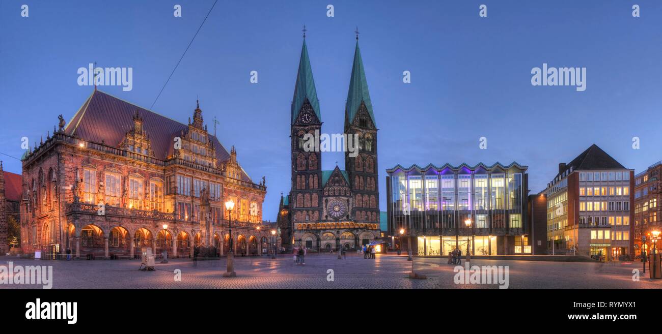 Bremen Town Hall, Cathedral and Parliament Building at the Market Square at dusk, Bremen, Germany Stock Photo