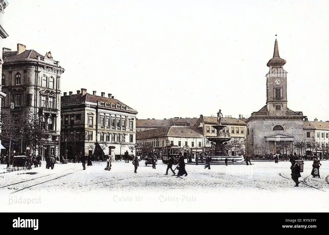 Kálvin Square Reformed Church, Budapest, Postcards of urban squares, 1904, Calvin, Platz mit Straßenbahn und Passanten, Hungary Stock Photo