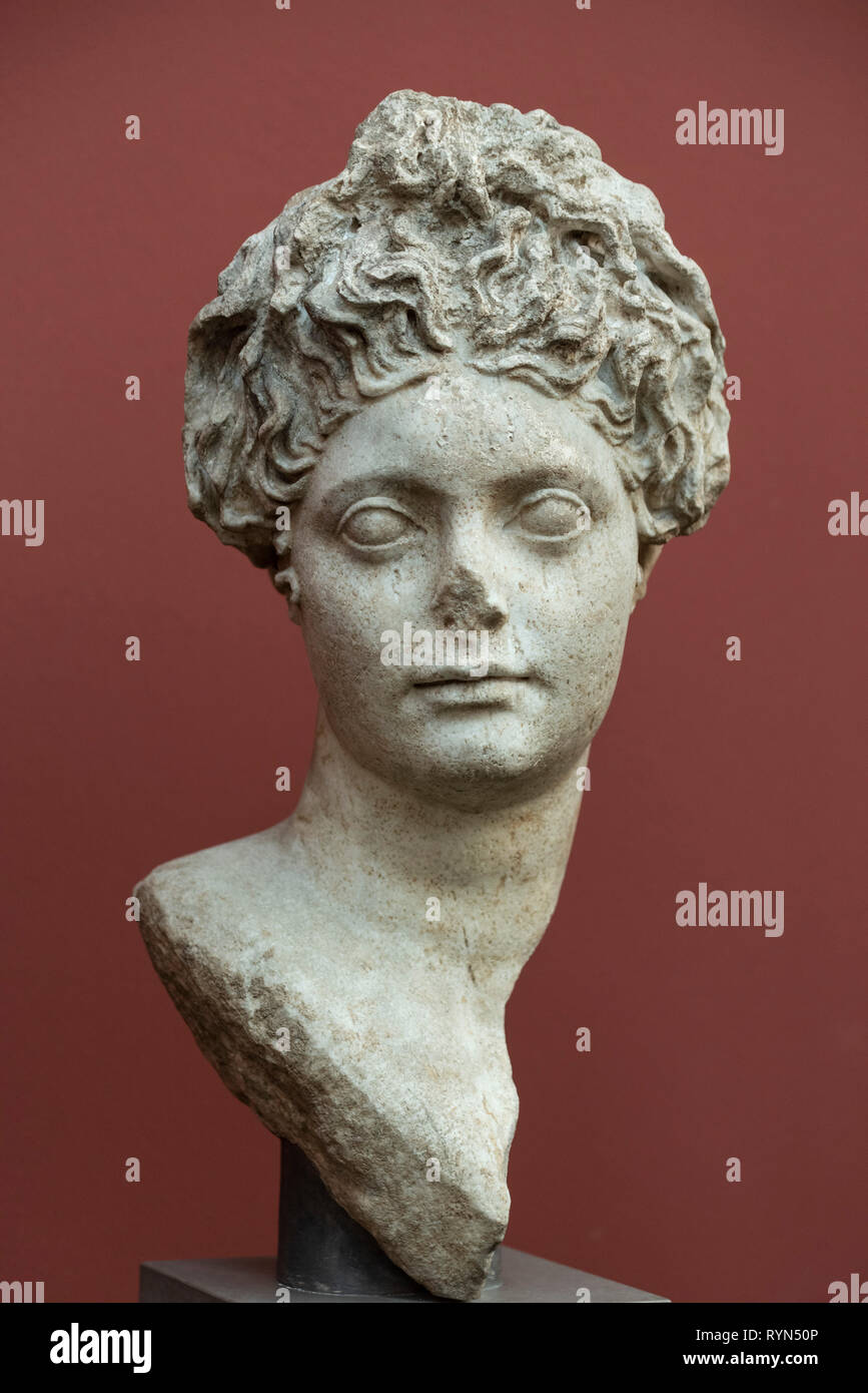 Copenhagen. Denmark. Portrait bust of Julia Flavia, daughter of Emperor Titus, Ny Carlsberg Glyptotek.   Julia Flavia (64 AD - 91 AD). Stock Photo