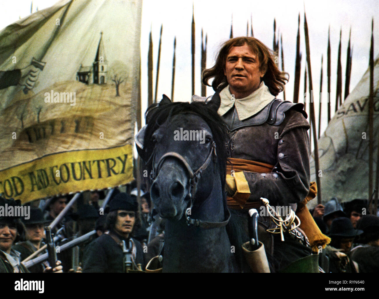 RICHARD HARRIS, CROMWELL, 1970 Stock Photo