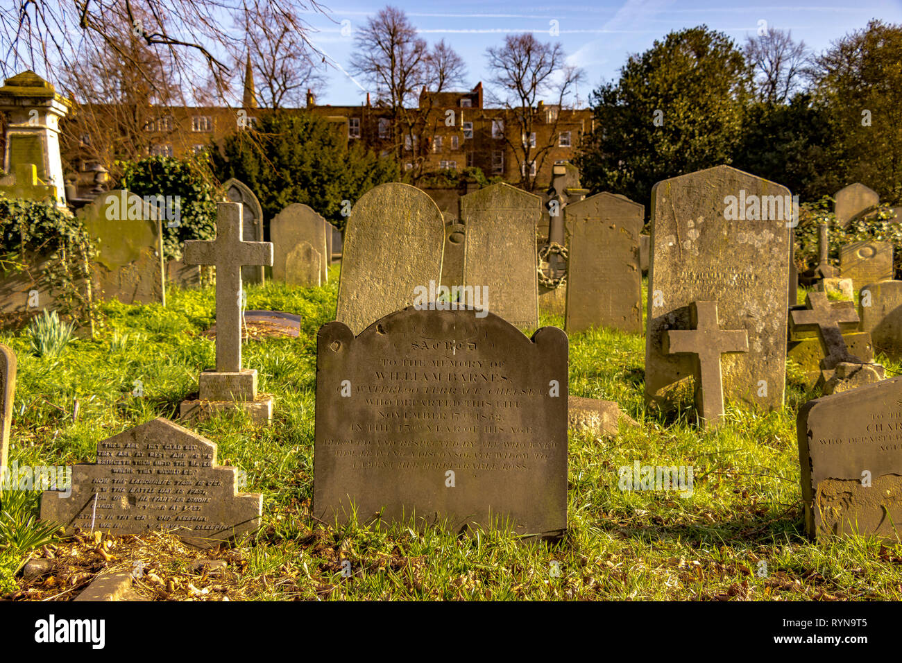 Graves and headstones in Brompton Cemetery in the Royal Borough of Kensington and Chelsea, SW London, London, UK Stock Photo