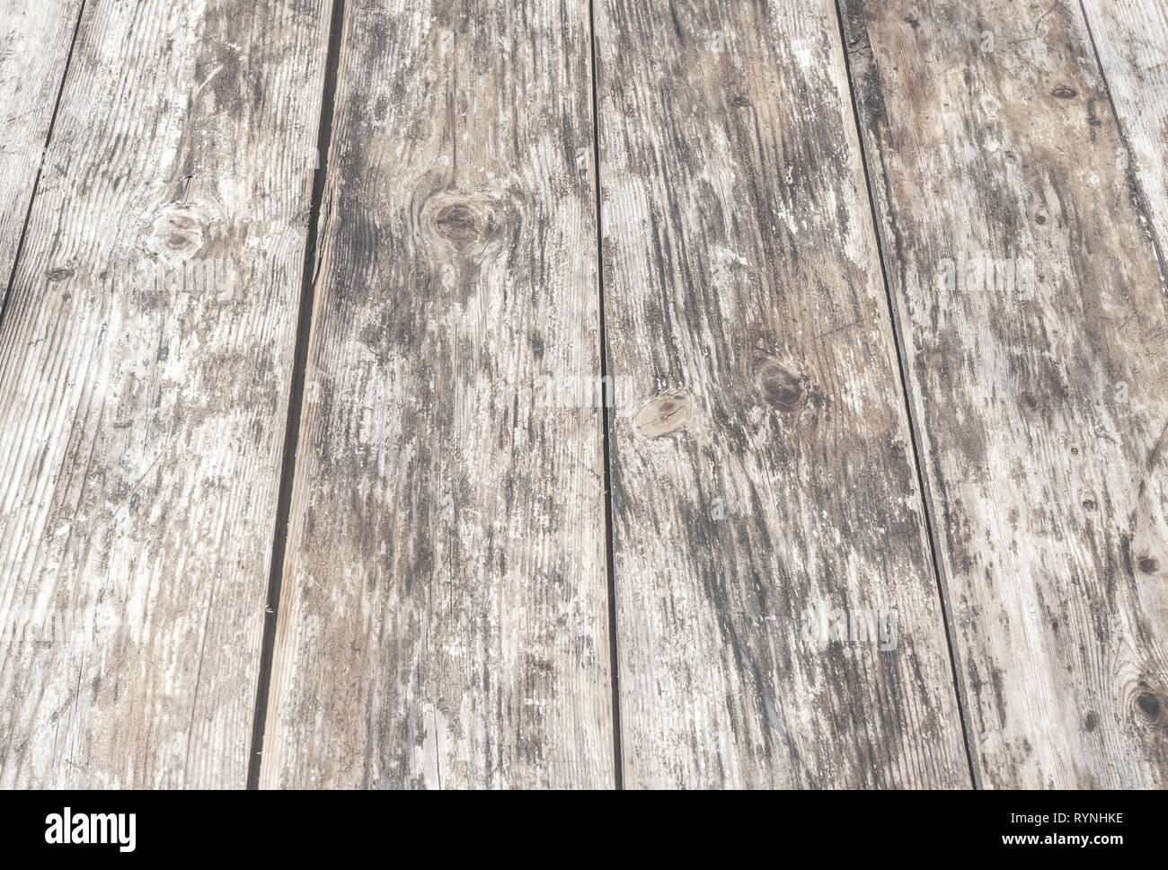 Grey fence panels hi-res stock photography and images - Alamy