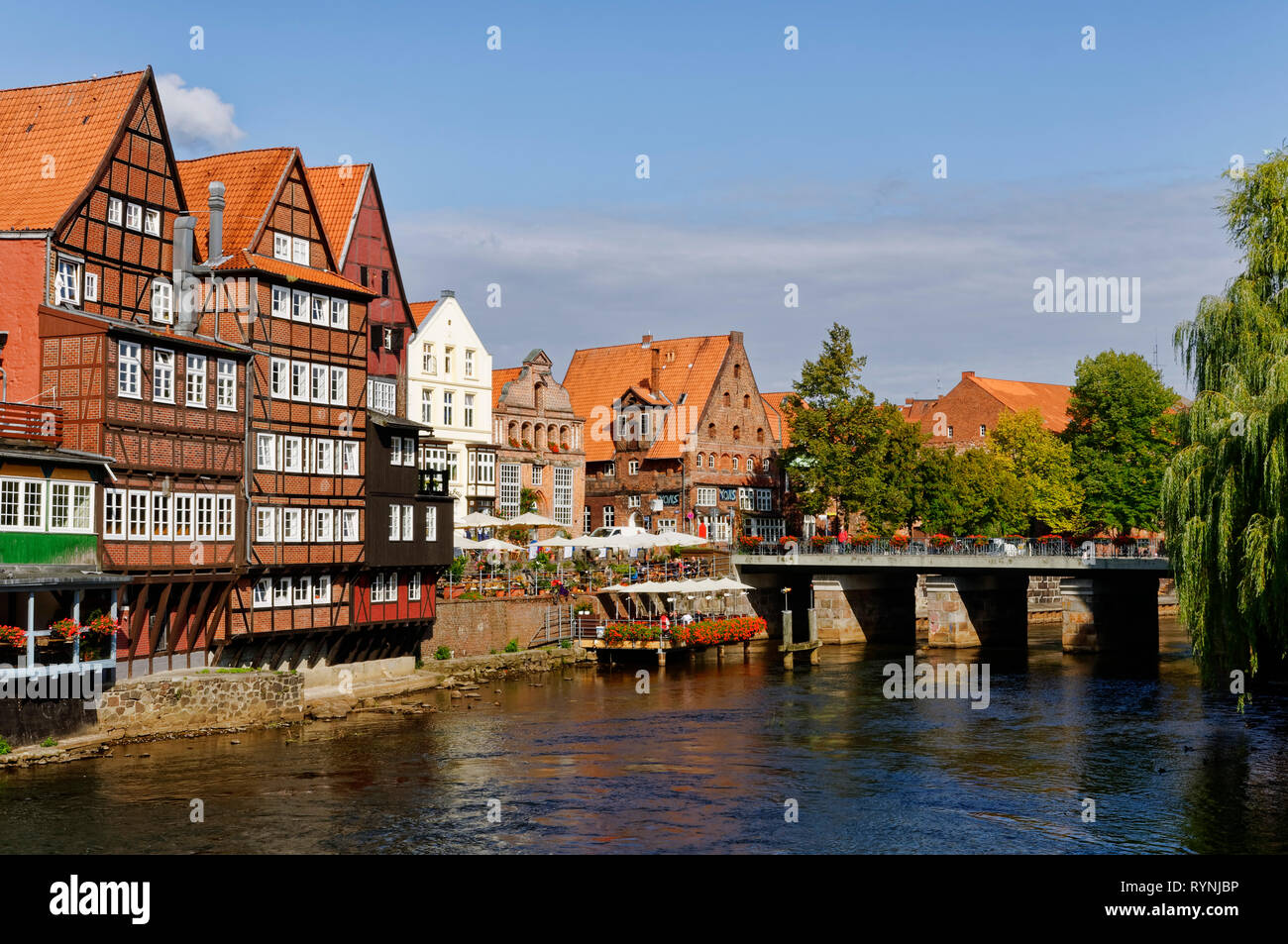 Lüneburg: Houses in old town along the river Ilmenau (Waterside Quarter), Lower Saxony, Germany Stock Photo