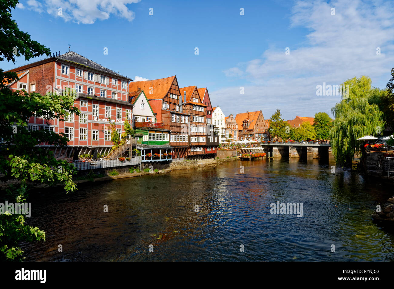 Lüneburg: Houses in old town along the river Ilmenau (Waterside Quarter), Lower Saxony, Germany Stock Photo