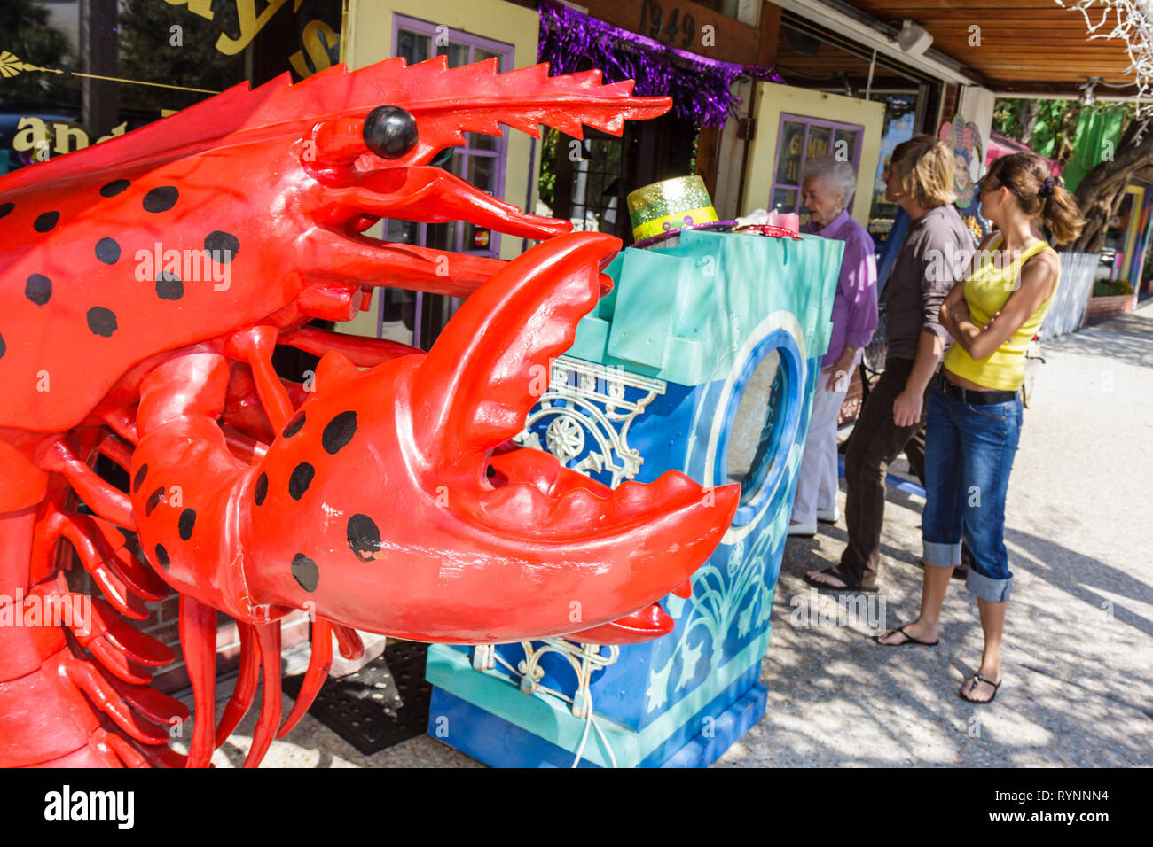 Florida Martin County,Jensen Beach,Crawdaddy's,New Orleans style,restaurant restaurants food dining cafe cafes,raw bar,giant crawfish statue,man men m Stock Photo