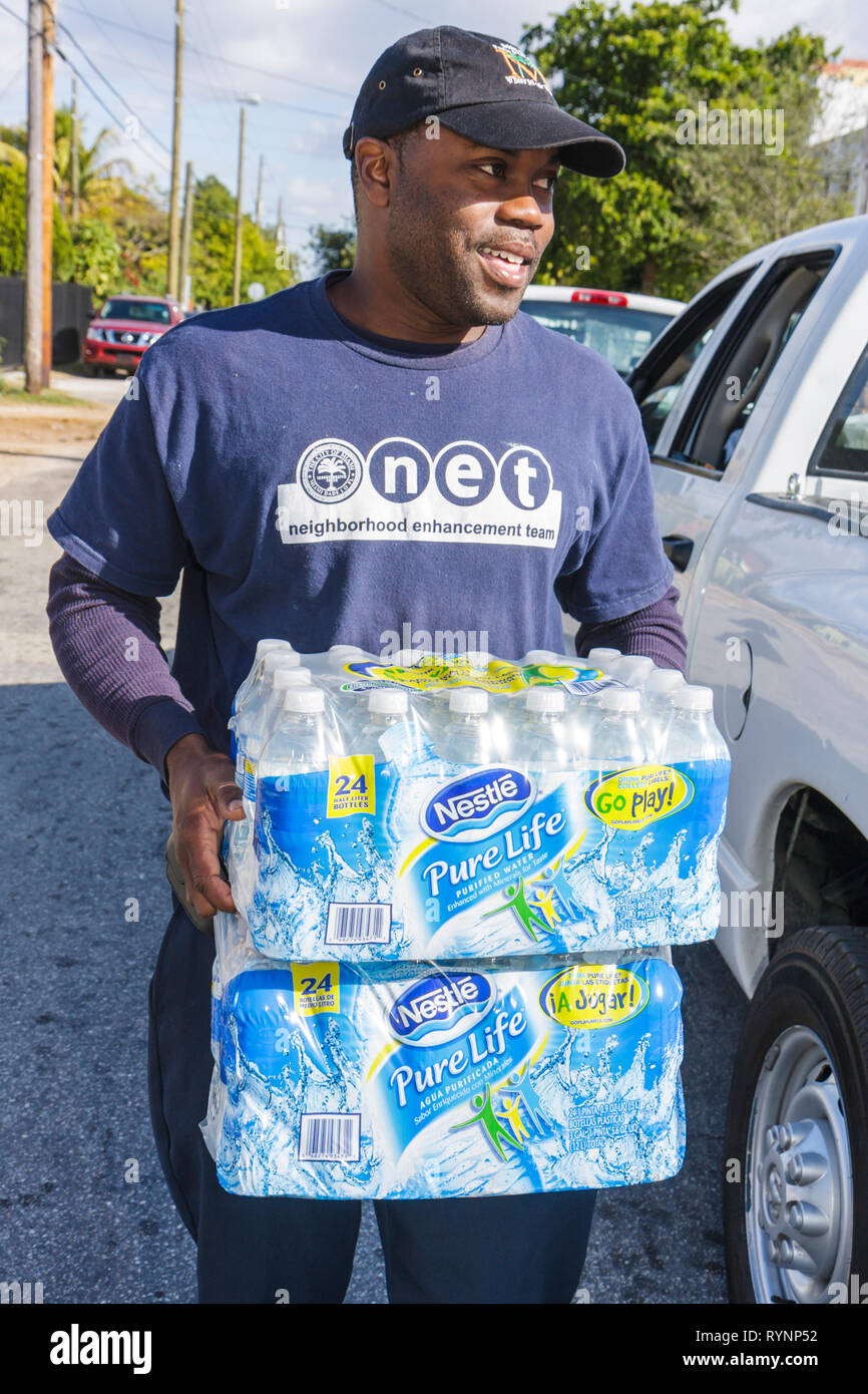 Miami Florida,Little Haiti,MLK Day of Service,EPA Community Day,volunteer volunteers volunteering work worker workers,working together serving help,he Stock Photo