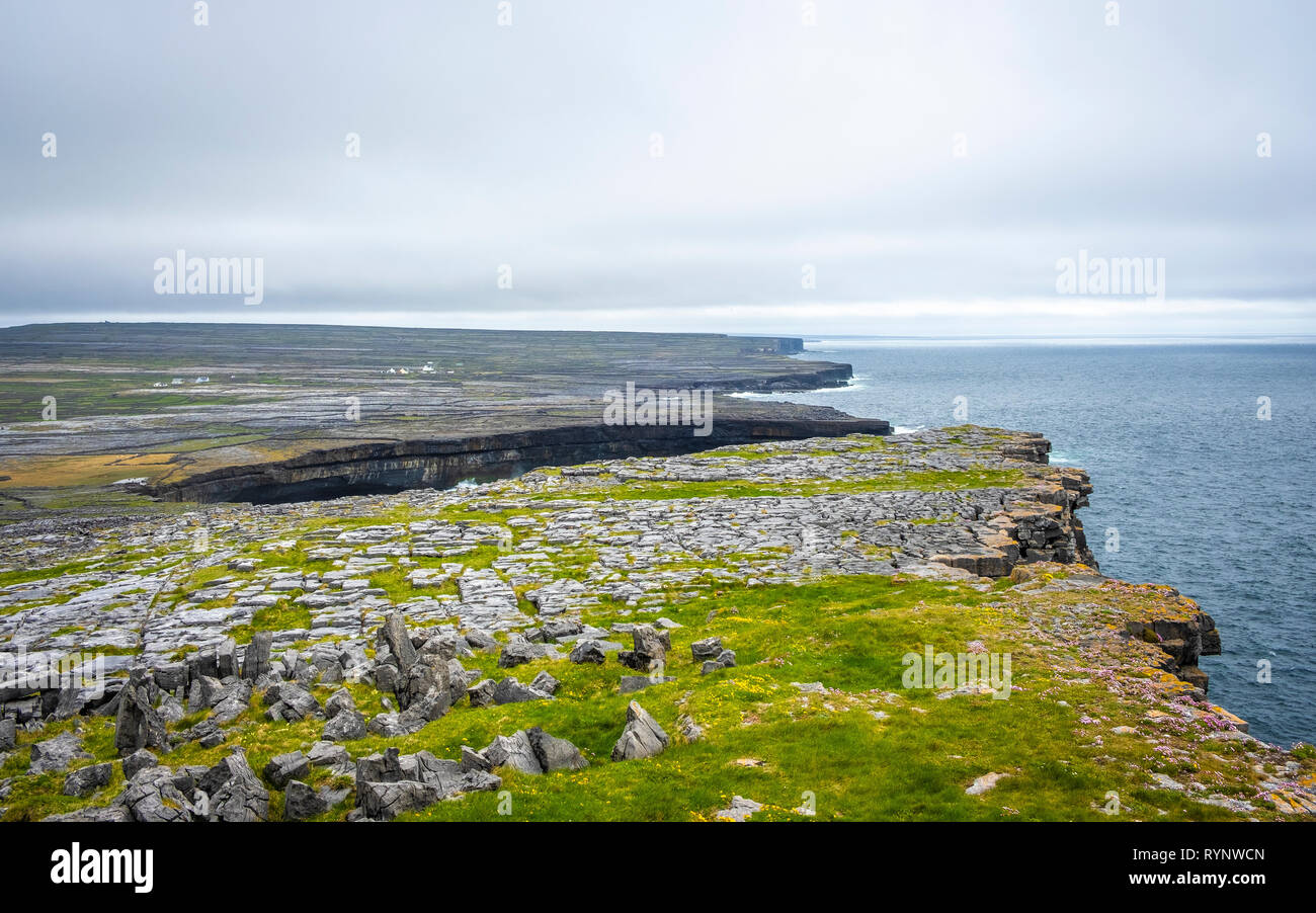 Aran islands boat hi-res stock photography and images - Alamy