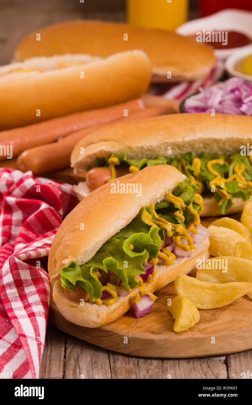 Steamed bun hot dog hi-res stock photography and images - Alamy