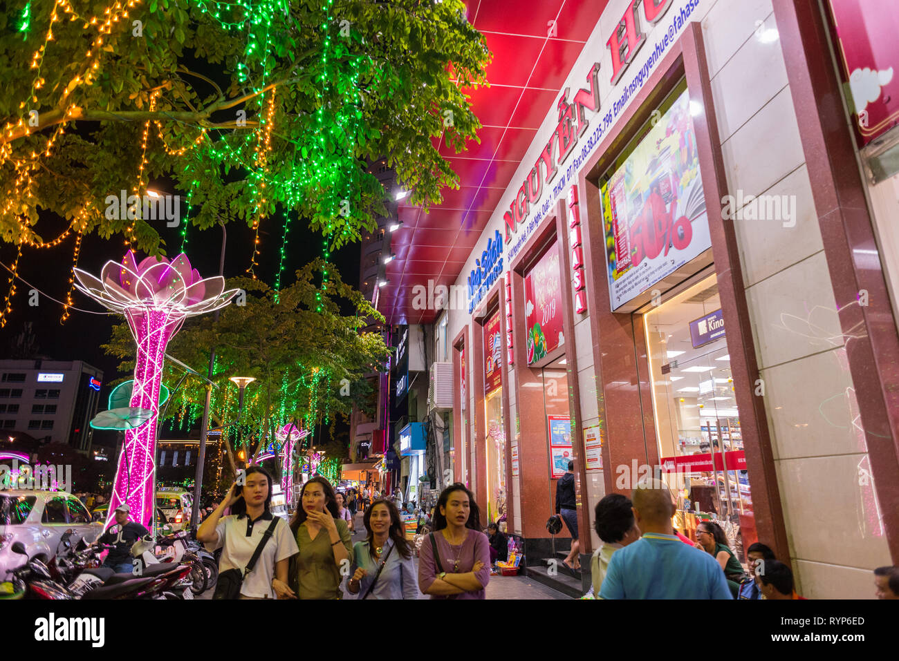 Neon vietnam illuminated hi-res stock photography and images - Alamy