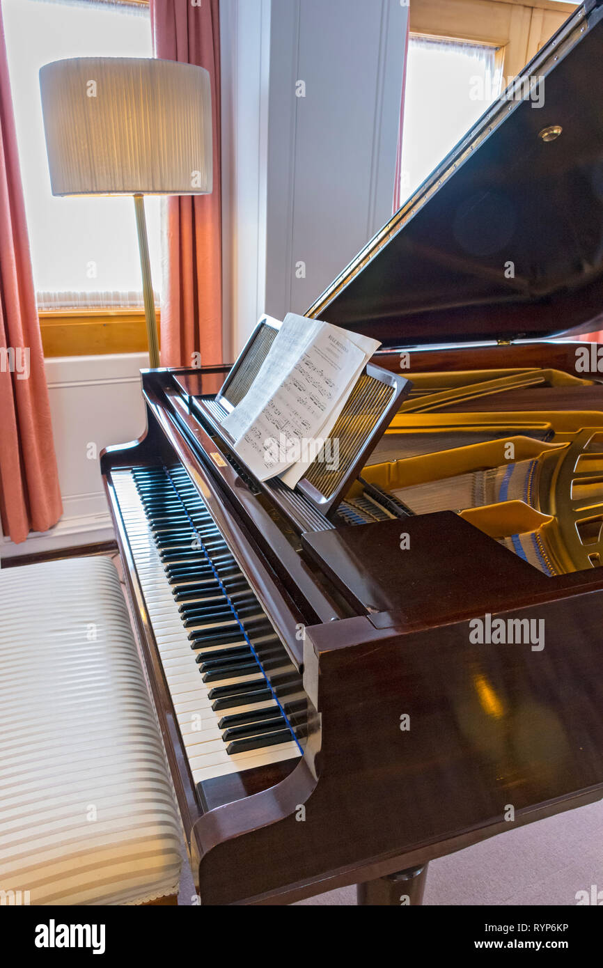 Welmar grand piano in the State Drawing Room, Royal Yacht Britannia, Port of Leith, Edinburgh, Scotland, UK Stock Photo