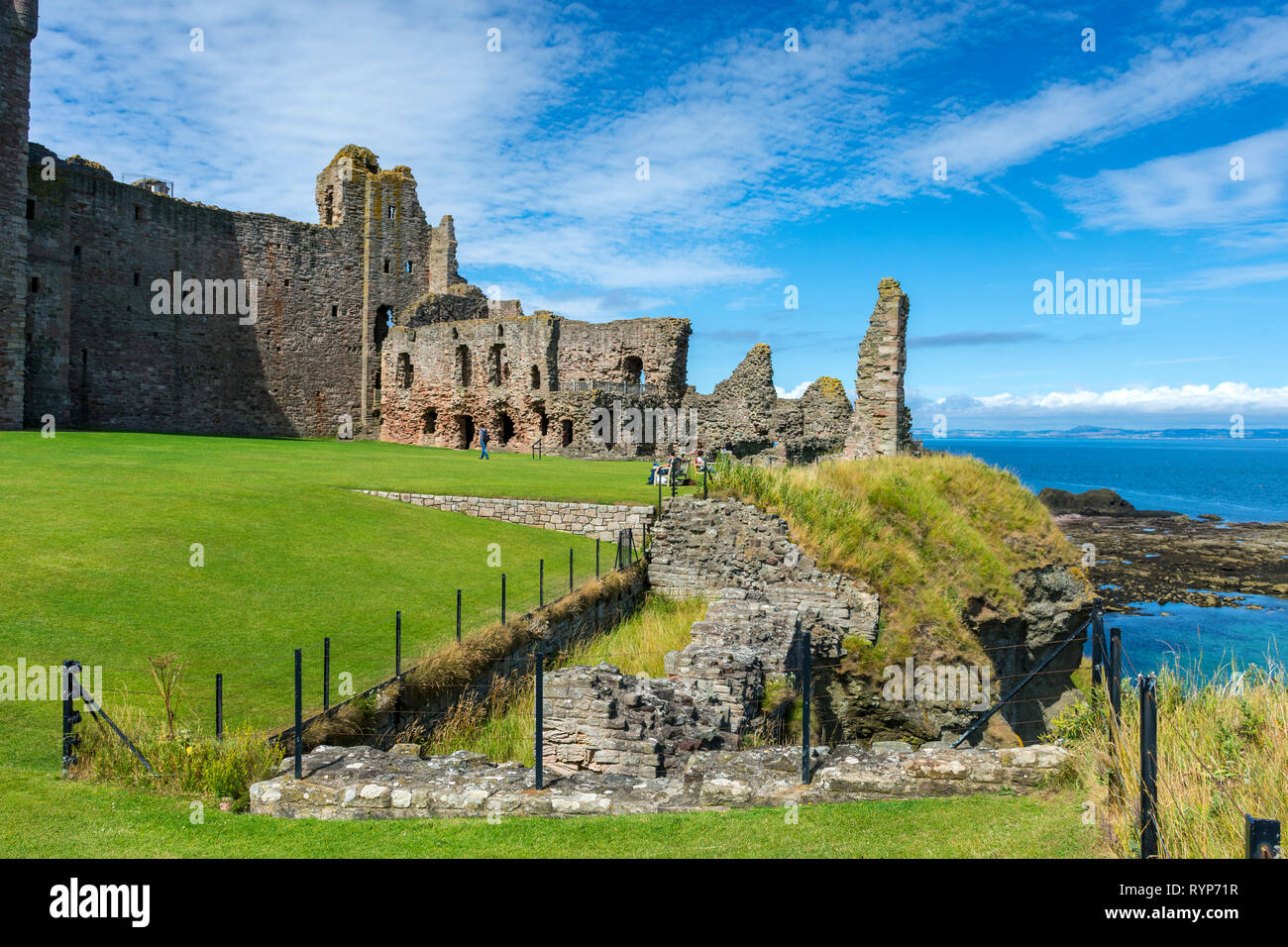 Castle douglas scotland hires stock photography and images Alamy