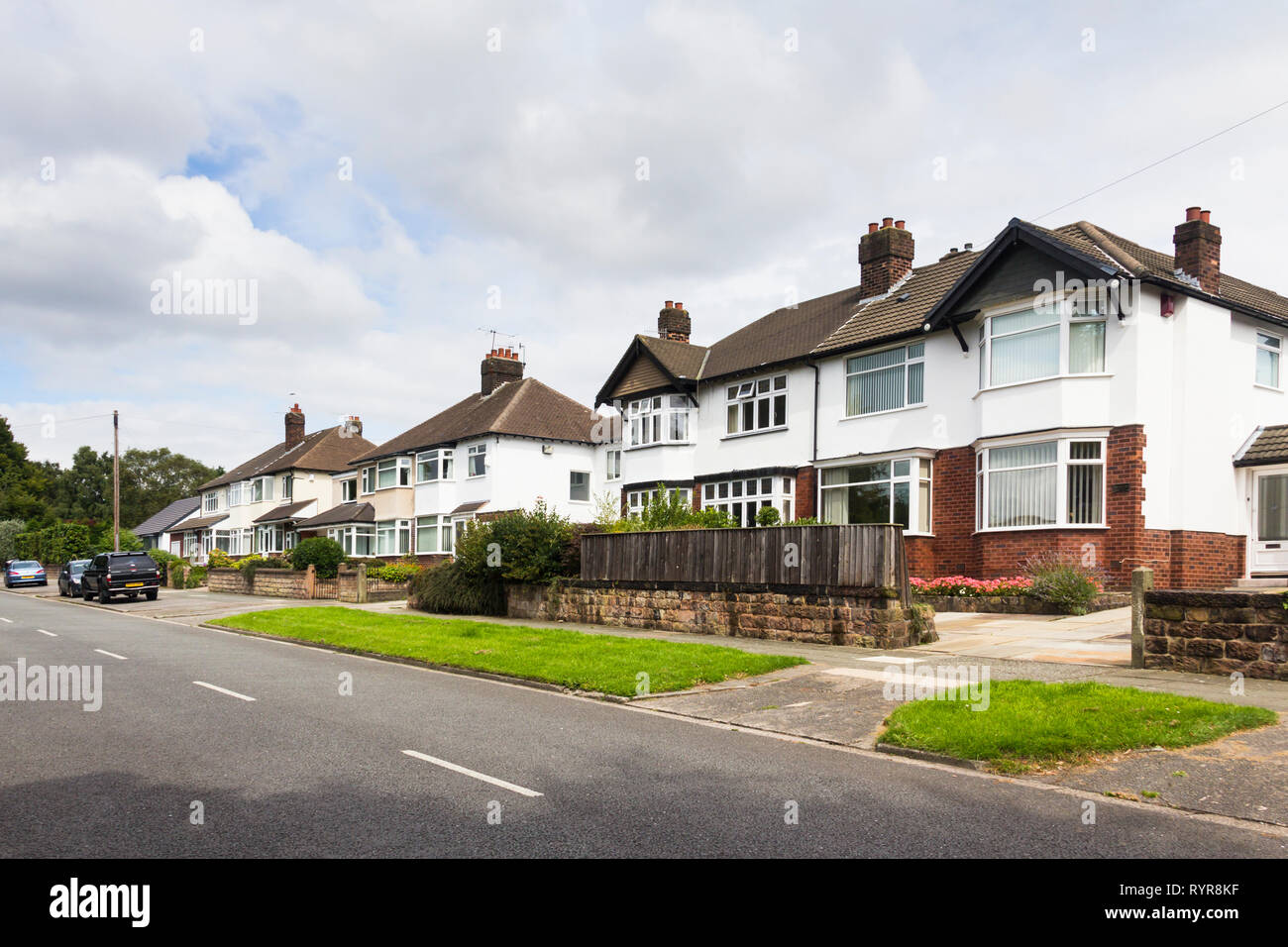 Semi Detached Houses On Quarry Street Woolton Liverpool Suburban Houses Dating From The Mid Twentieth Century Stock Photo Alamy