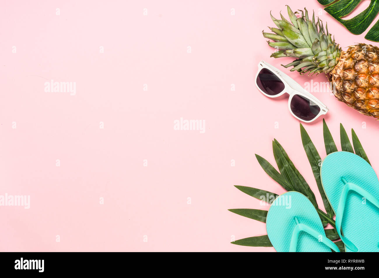 Flat lay background hi-res stock photography and images - Alamy