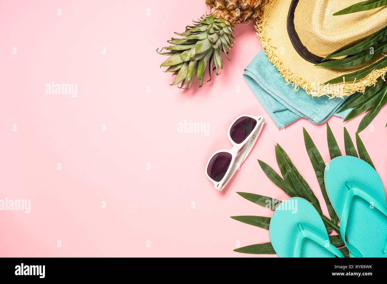 Summer flat lay background on pink Stock Photo - Alamy