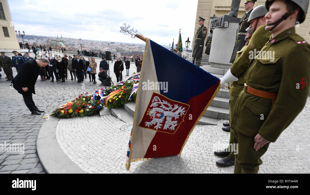 Prague, Czech Republic. 15th Mar, 2019. Prague Mayor Zdenek Hrib (left) attends commemorative event on occasion of 80 years from Nazi occupation of Czech Lands organised by Czechoslovak Association of Legionaries, on the Hradcany Square in Prague, Czech Republic, on March 15, 2019. Credit: Michal Kamaryt/CTK Photo/Alamy Live News Stock Photo