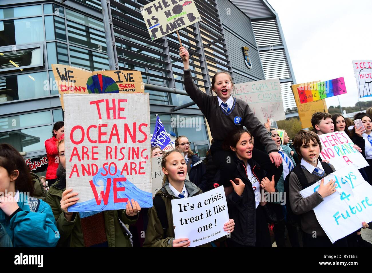 Aberystwyth Ceredigion Wales UK, Friday 15 March 2019. Pupils from local secondary schools taking part in the second UK-wide ‘school strike 4 climate', protesting outside the offices of the local council in Aberystwyth Wales photo Credit: keith morris/Alamy Live News Stock Photo