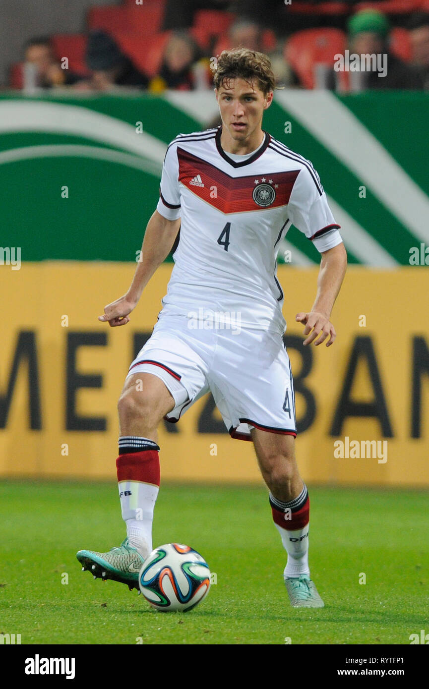 Cadre nomination at DFB team: Nilas STARK appointed to A-national team.  Image: Niklas Stark (GER), action, single action, single image, cut out,  full body shot, whole figure. Football U 21 friendly game.