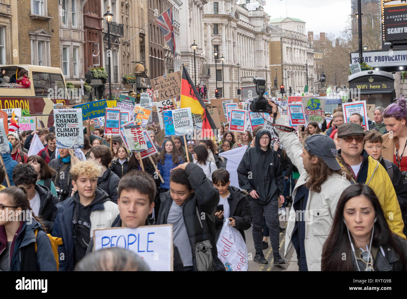 London, UK. 15th Mar 2019. Mass student climate change protest in central London, protesters march down Whitehall Credit: Ian Davidson/Alamy Live News Stock Photo