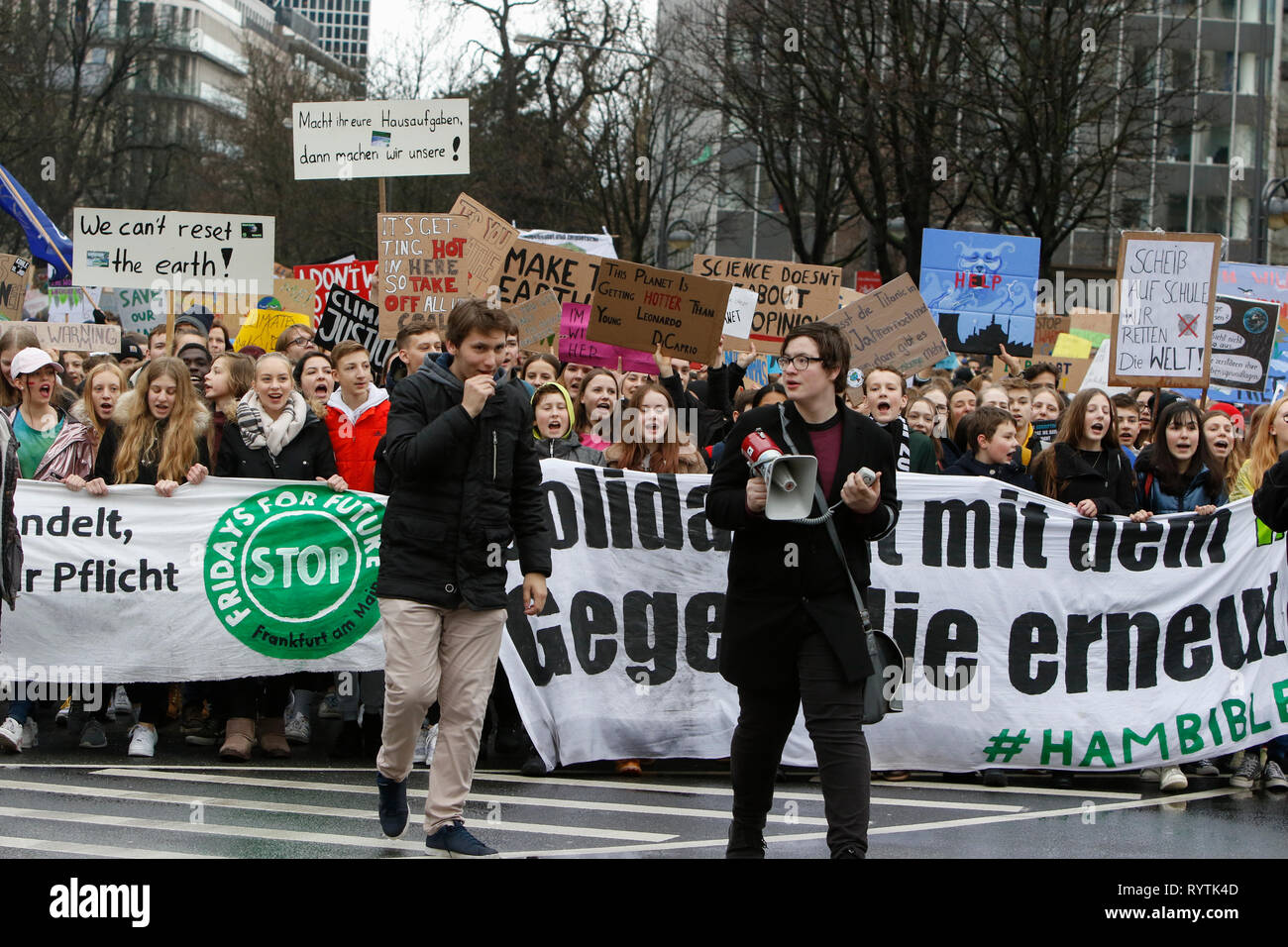 Frankfurt, Germany. 15th March 2019. The protesters march with banners and self made posters through Frankfurt. Over 6,000 people (mostly pupils who skipped school to take part in the protest) marched through Frankfurt, to protest against the climate change and for the introduction of measurements against it. The protest was part of the worldwide climate strike day by the  FridaysForFuture movement, started by Greta Thunberg in Sweden. Credit: Michael Debets/Alamy Live News Stock Photo