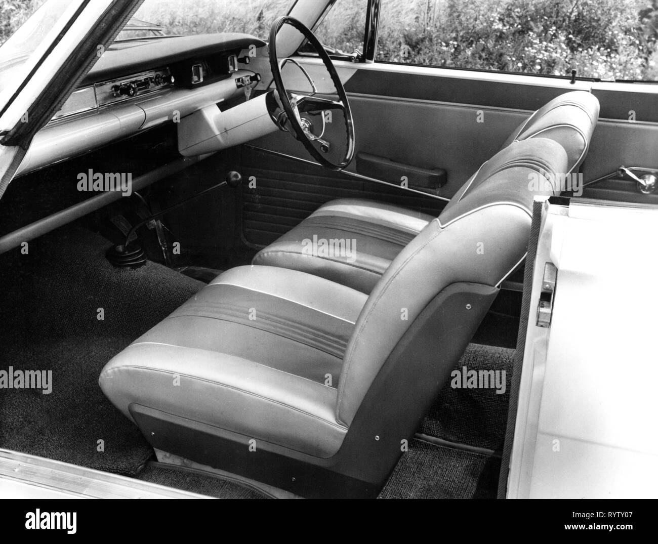 transport / transportation, cars, vehicle variants, Ford Consul Capri, detail, inside, front seat, Ford of Britain, 1961, Additional-Rights-Clearance-Info-Not-Available Stock Photo