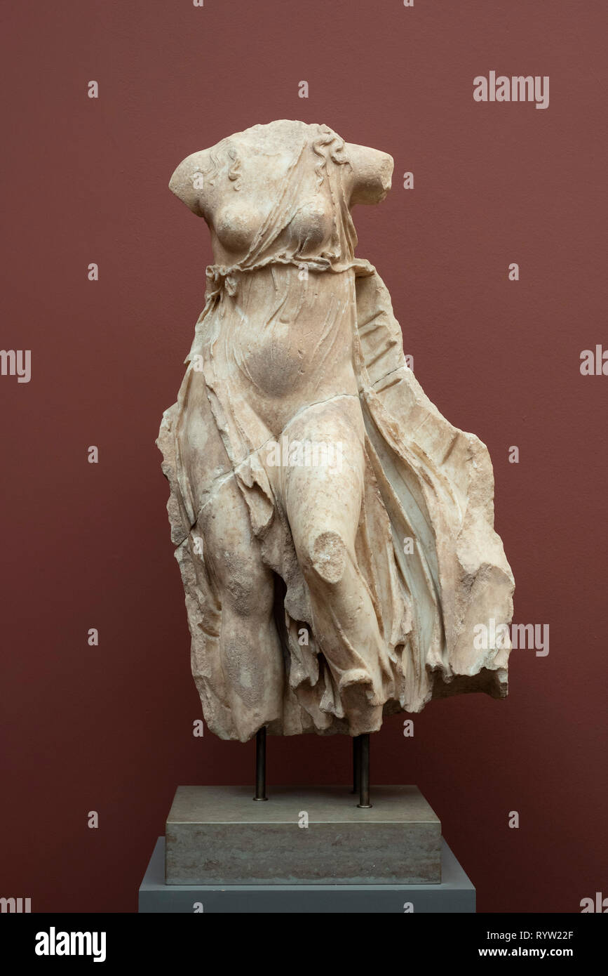 Copenhagen. Denmark. Statue of a Wind Goddess, ca. 400 BC. Ny Carlsberg Glyptotek.  From Hermione in the Argolid. The statue was placed above the pedi Stock Photo