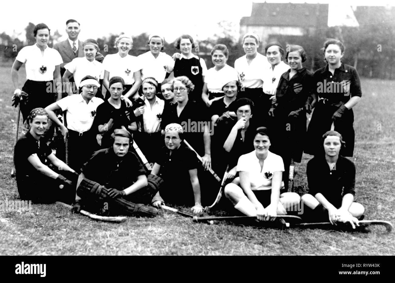 sports, hockey, woman team of the Duisburger Sportclub Preussen, 1935, Additional-Rights-Clearance-Info-Not-Available Stock Photo