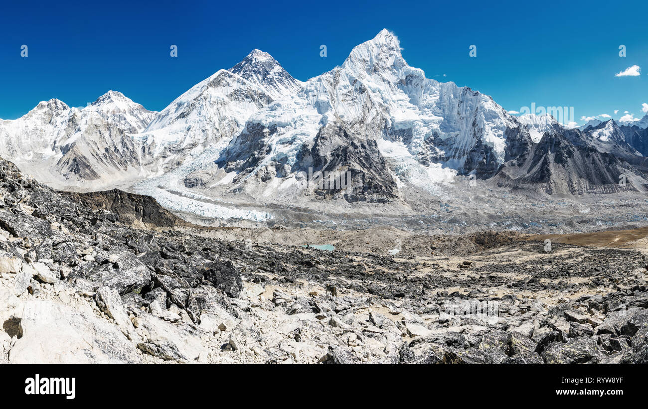 Panoramic view of Mount Everest, Nuptse and Khumbu Icefalls from Kala Patthar, Sagarmatha National Park, Nepal Stock Photo