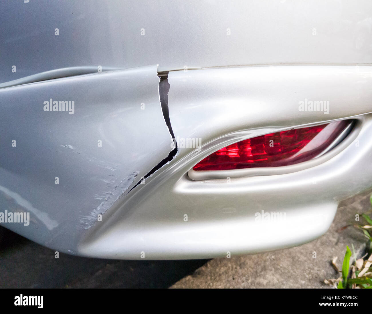 Side skirt car hires stock photography and images Alamy