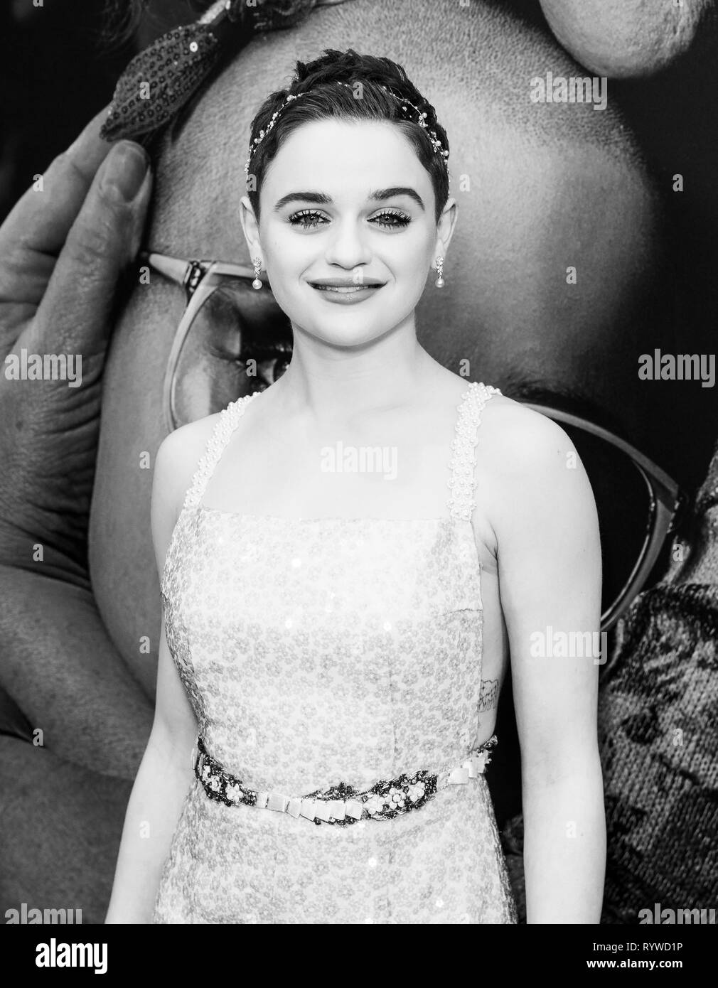 Joey King wearing dress by Markarian attends the premiere of Hulu's