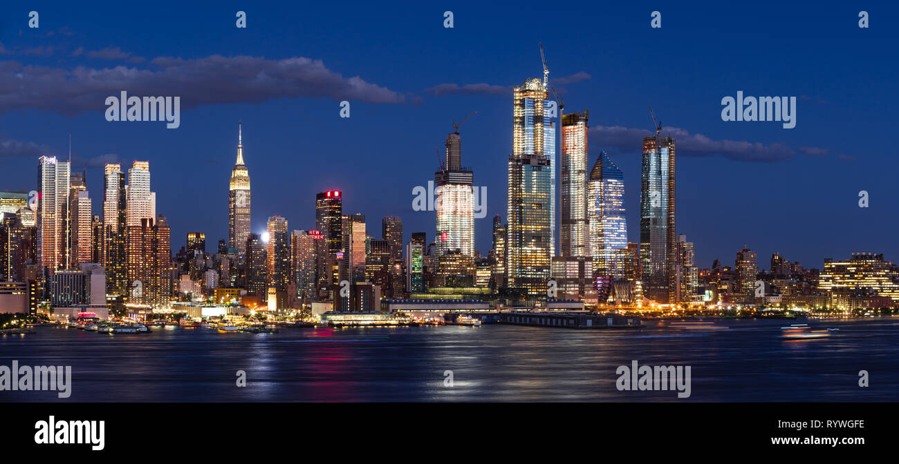 Hudson Yards skyscrapers under construction in Midtown West Manhattan, redifining the New York City skyline Stock Photo