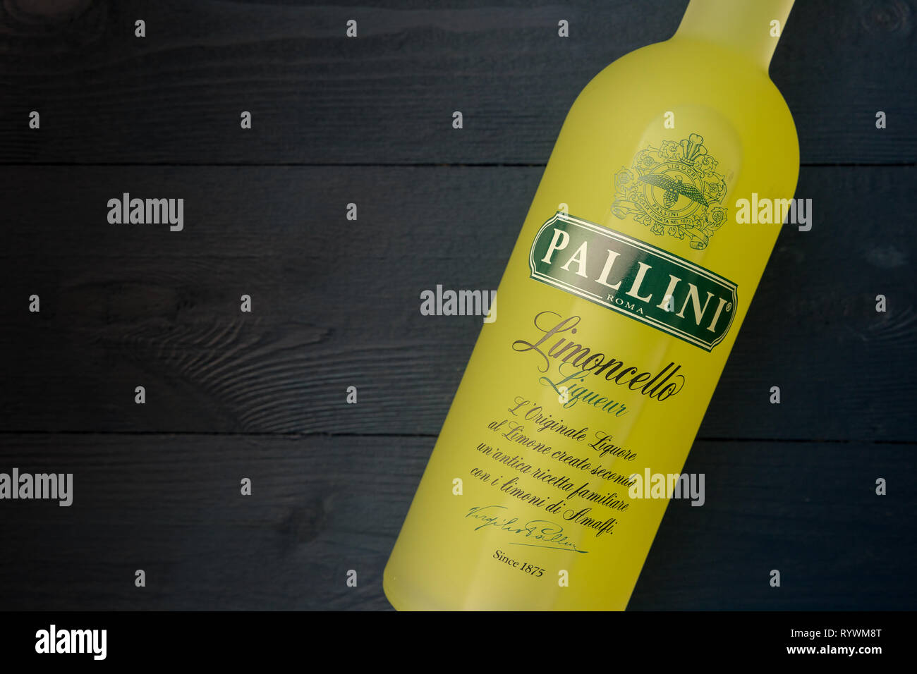 Pallini limoncello hi-res stock photography and images - Alamy
