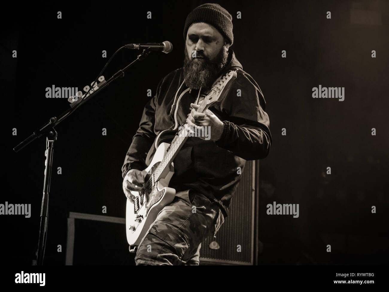 Alien ant farm drummer hi-res stock photography and images - Alamy