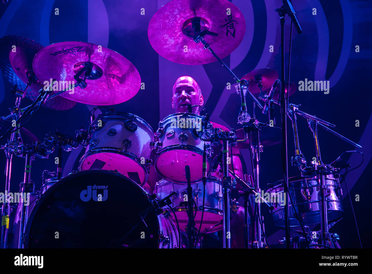 Alien ant farm drummer hi-res stock photography and images - Alamy