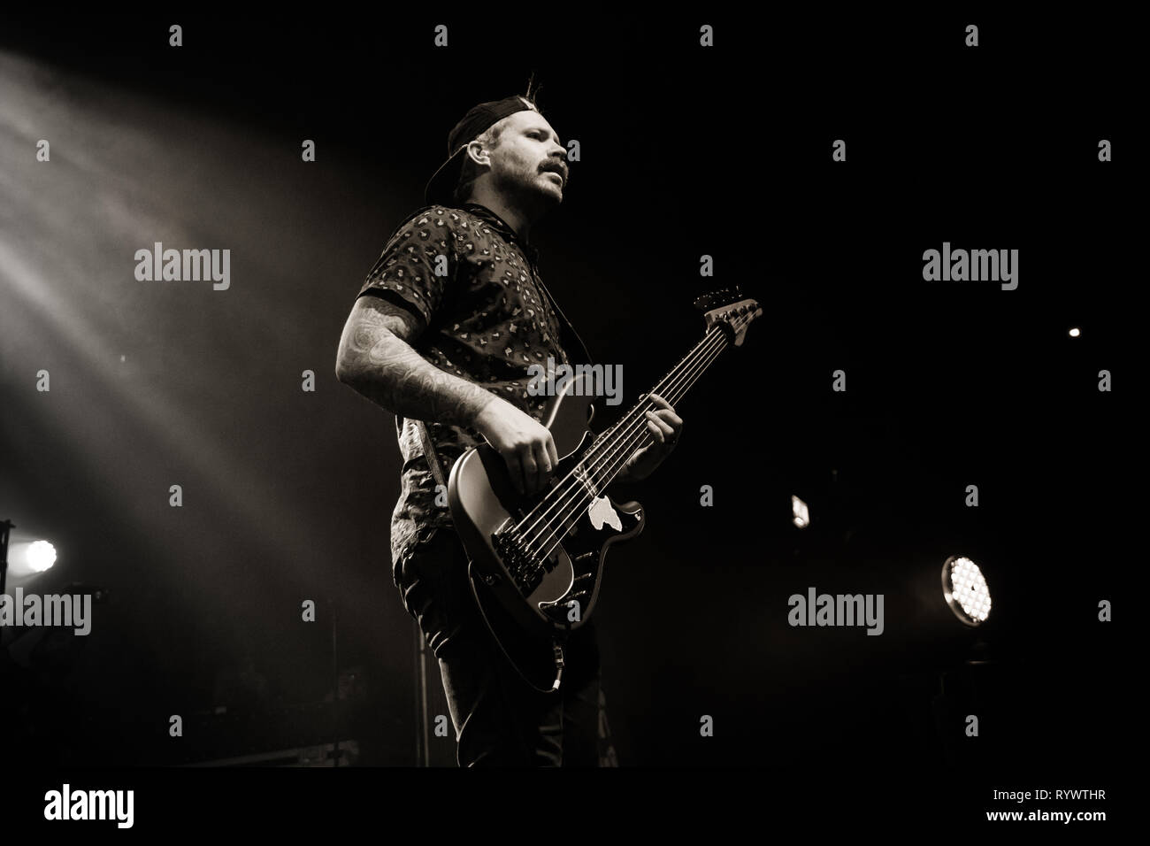 Alien ant farm bassist hi-res stock photography and images - Alamy