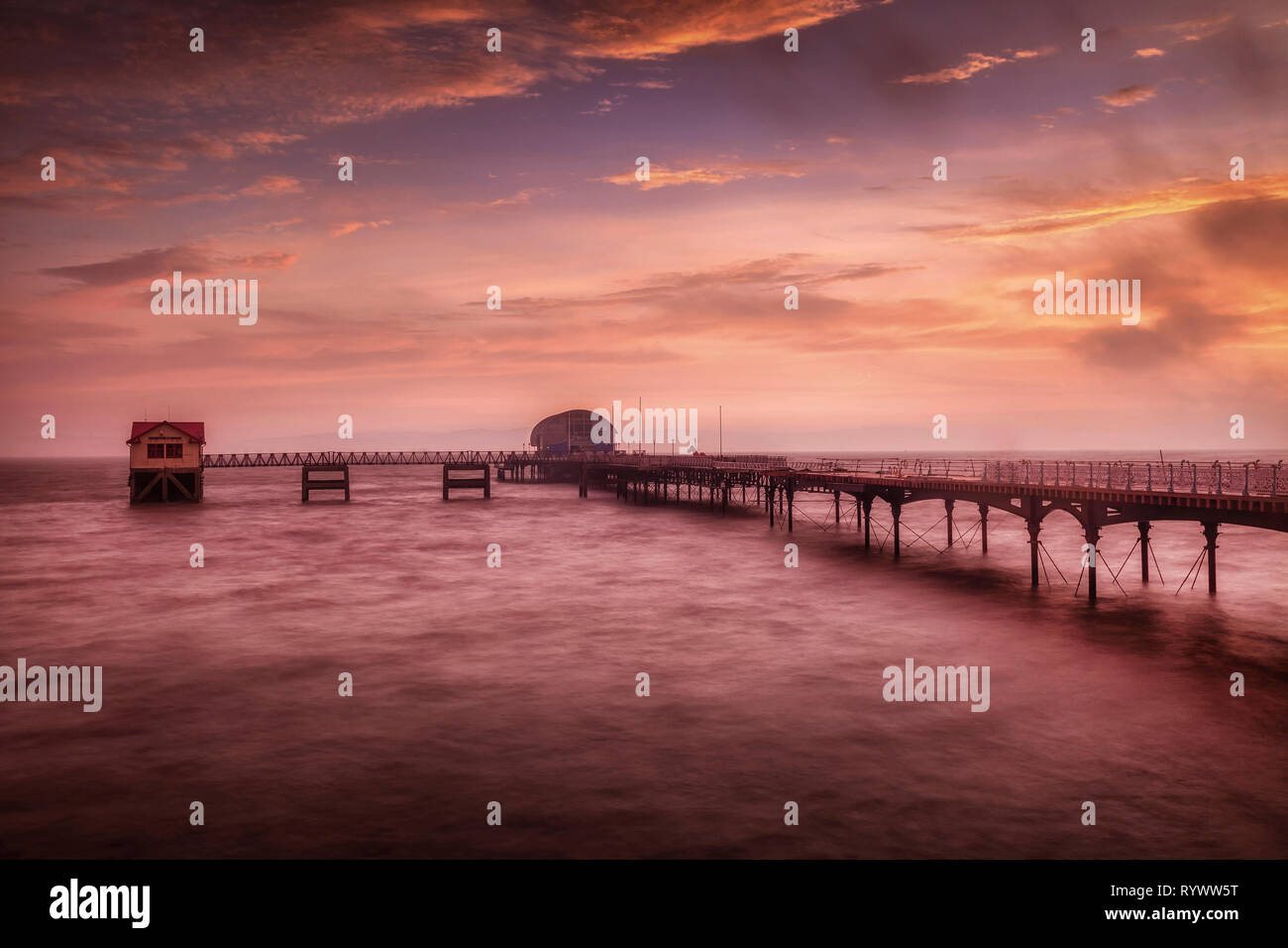 Daybreak at Mumbles Pier Stock Photo