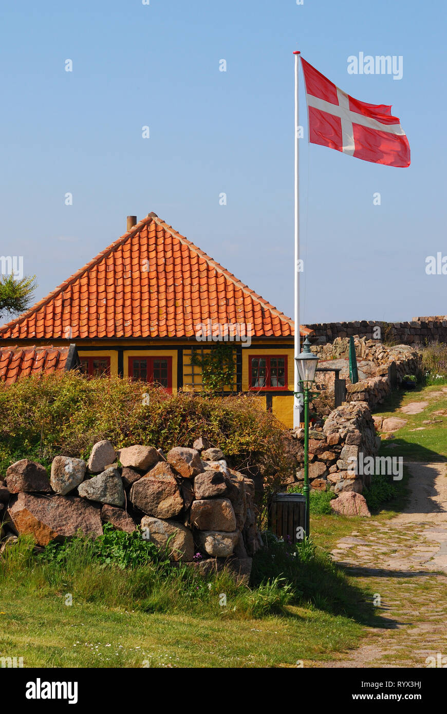 Øerne Frederiksø og Christiansø kaldes Ertholmene. De er et gammelt militær-anlæg, men rummer i dag et civilt samfund. Stock Photo