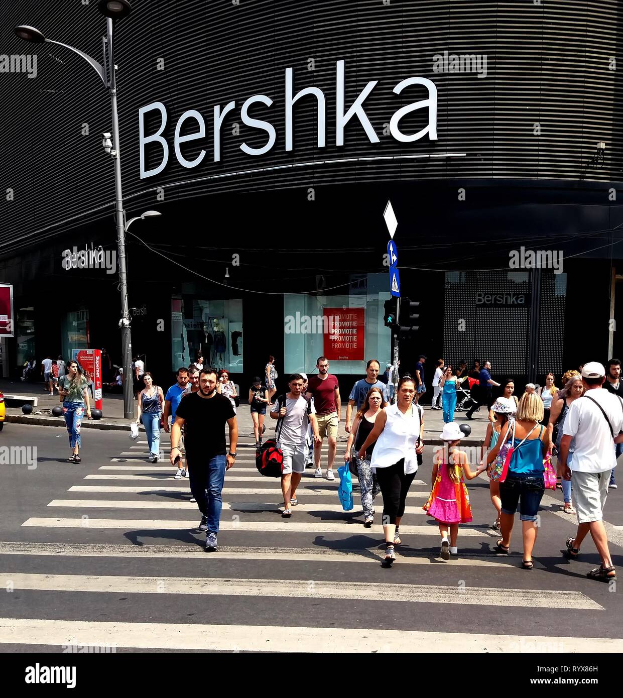 Bucharest, Romania - July 20, 2017: View with pedestrian crossing from the  Bershka shop located in Unirea Shopping Center, in Unirii Square, Bucharest  Stock Photo - Alamy