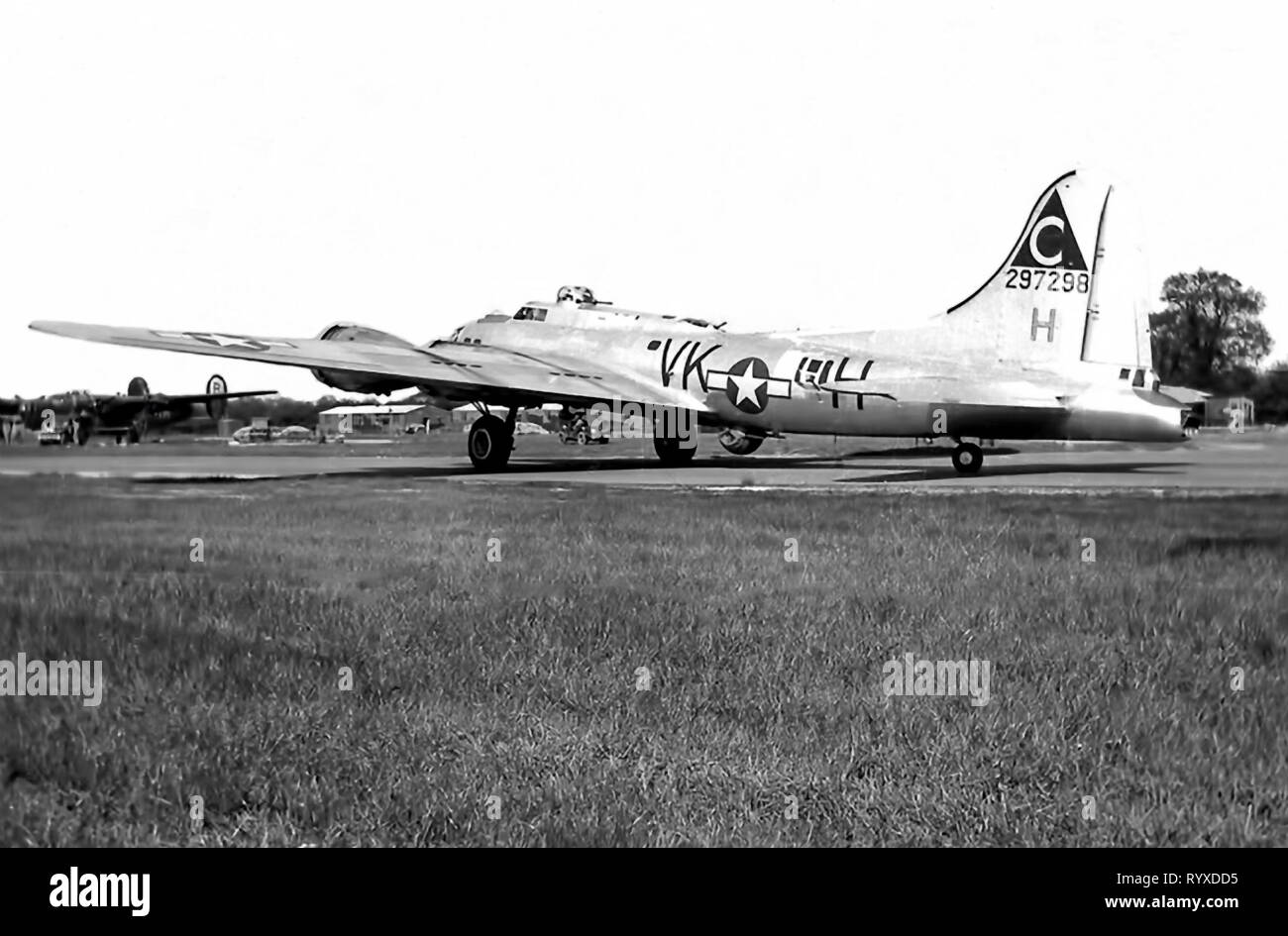 Personal photographs and memorabilia of fighting Americans during the Second World War. B-17 Flying Fortress heavy bomber. Stock Photo