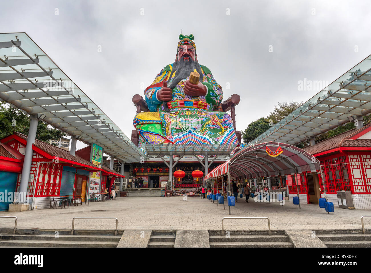 A giant statue of Guan Gong (Kuan Kung), the god of war, at Putian (Pu-tien) Temple in Hsinchu, Taiwan. Stock Photo