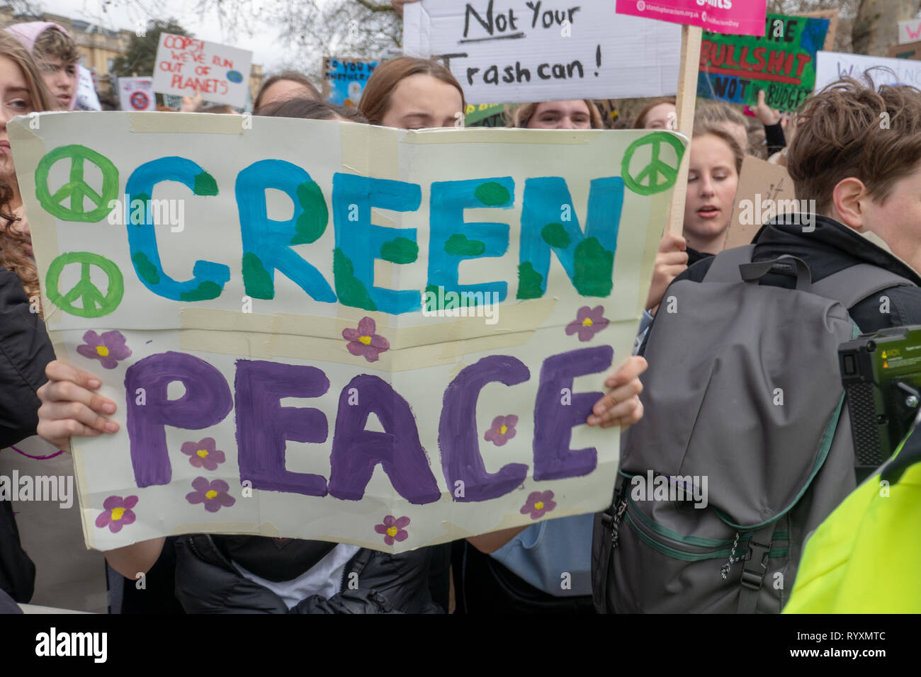 London, United Kingdom. 15th Mar 2019. Student Strike for Climate Change in Parlament Square and Buckingham Palace Credit: Vincenzo Lullo Credit: Vincenzo Lullo/Alamy Live News Stock Photo