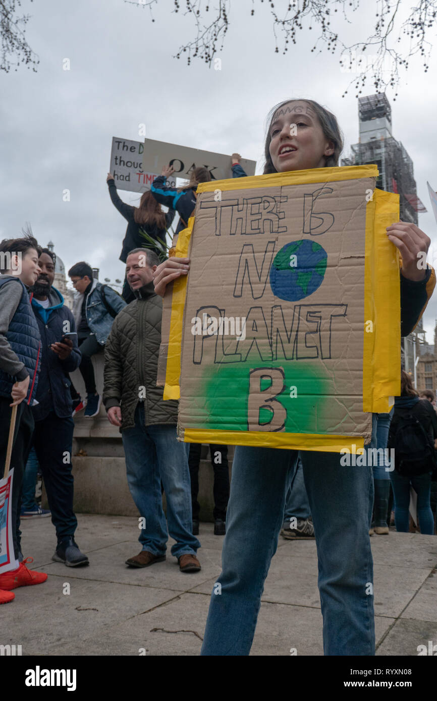 London, United Kingdom. 15th Mar 2019. Student Strike for Climate Change in Parlament Square and Buckingham Palace Credit: Vincenzo Lullo Credit: Vincenzo Lullo/Alamy Live News Stock Photo