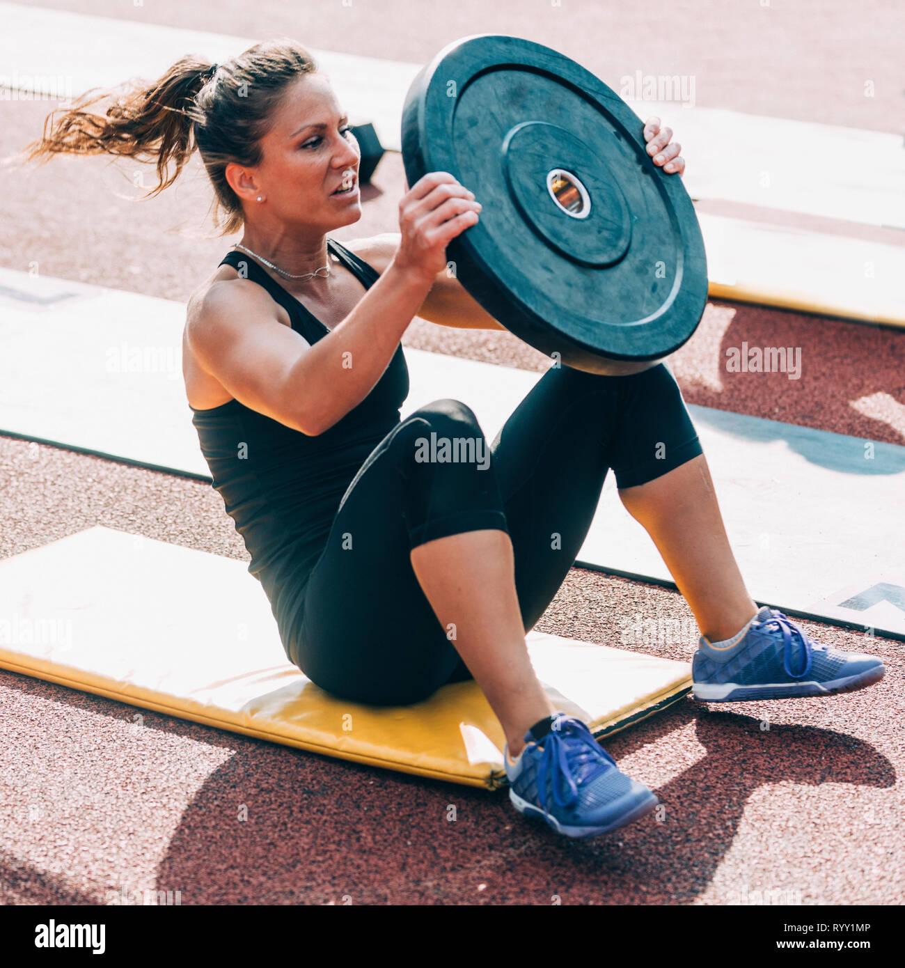 Weighted curl ups best sale
