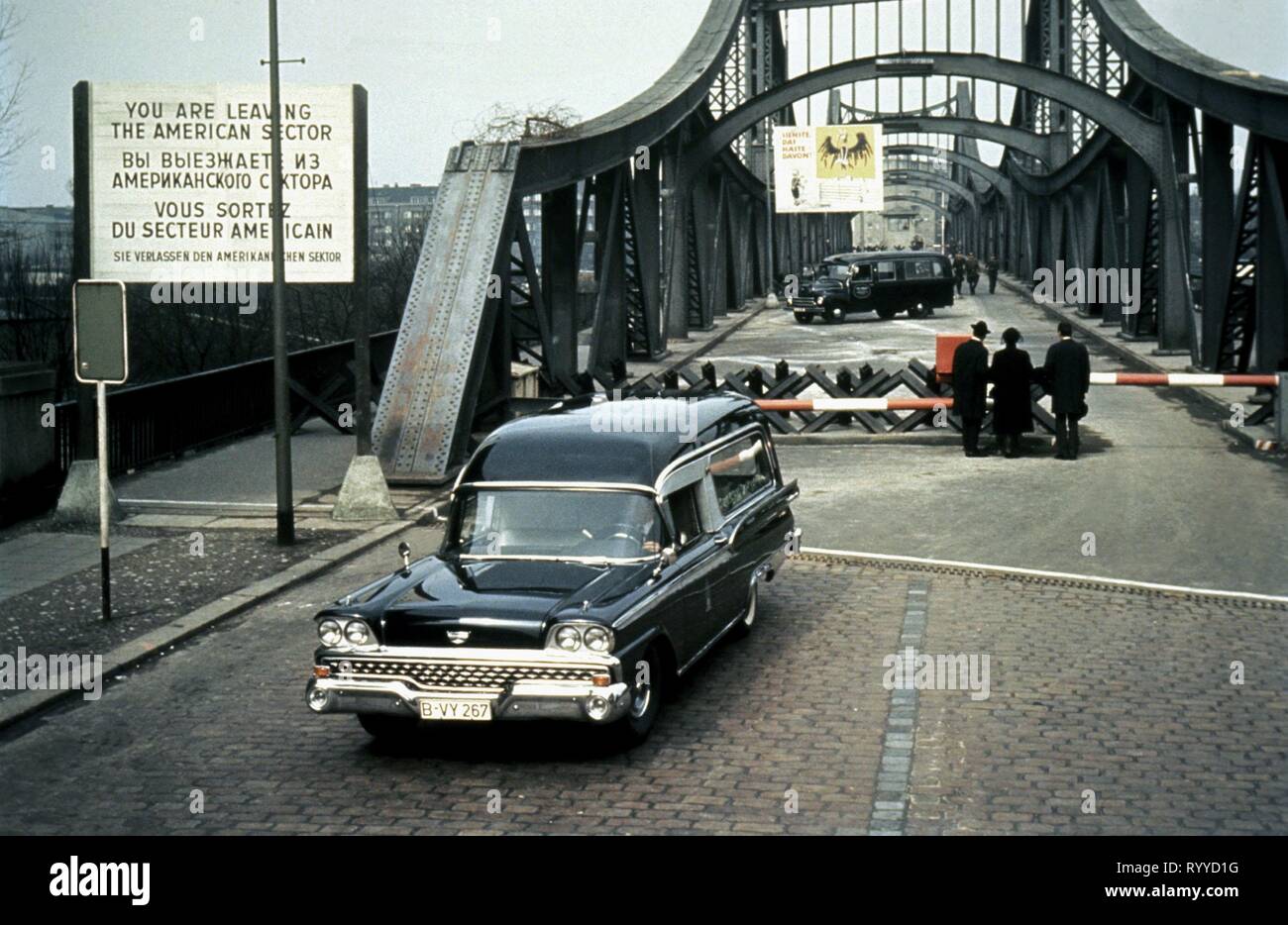 HEARSE WAITING NEAR BRIDGE, FUNERAL IN BERLIN, 1966 Stock Photo Alamy