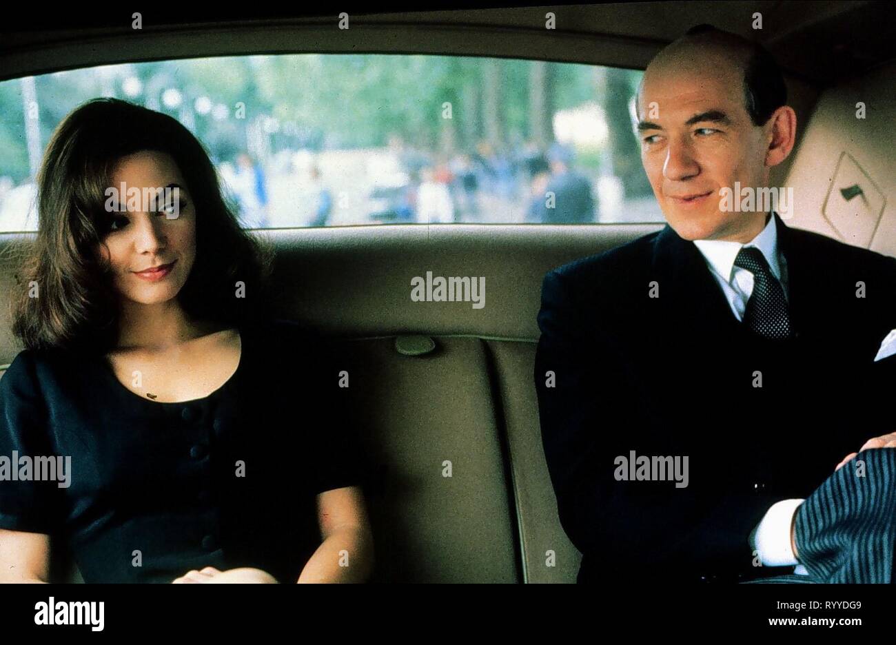 JOANNE WHALLEY-KILMER  IAN MCKELLEN, SCANDAL, 1989 Stock Photo