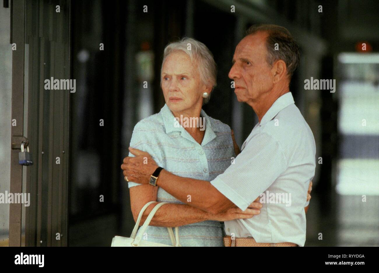 pics Cocoon Movie Images https www alamy com tandycronyn cocoon 1985 image240933850 html